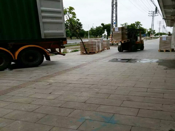 珠链机械部-合力叉车